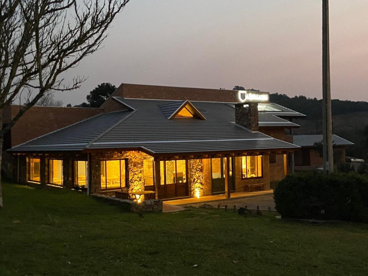 A Estalagem Hospedaria Flores da Cunha Luaran gambar